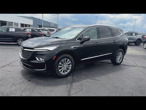 Used 2024 Buick Enclave Essence w/ LPO, Floor Liner Package AWD/4WD image 4
