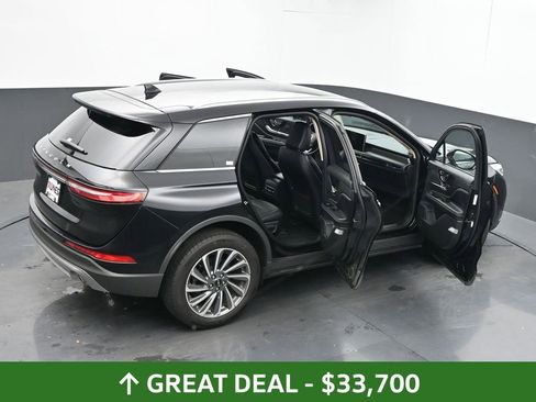 Used 2024 Lincoln Corsair Reserve image 88