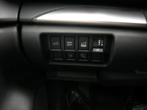 Used 2024 Subaru Forester Premium image 12