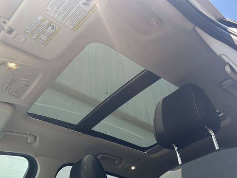 Used 2015 Ford Escape SE AWD/4WD image 19