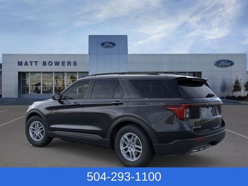 New 2026 Ford Explorer Active image 4