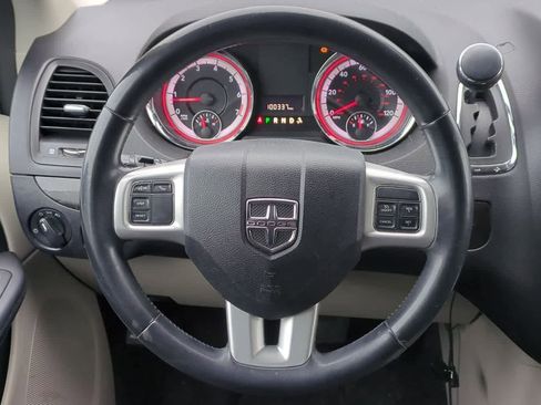 Used 2016 Dodge Grand Caravan SE w/ Quick Order Package 29E SE image 22