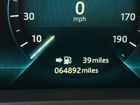 Used 2018 Jaguar F-PACE Portfolio image 21