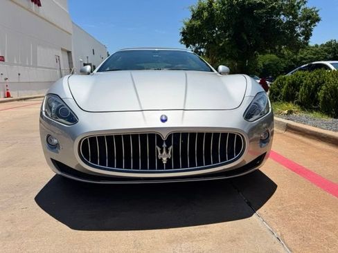Used 2017 Maserati GranTurismo Convertible RWD image 3