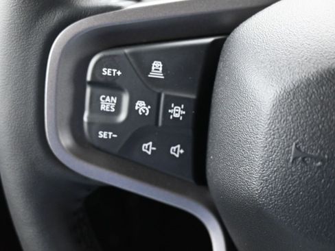 Used 2024 Ford Bronco Wildtrak image 25