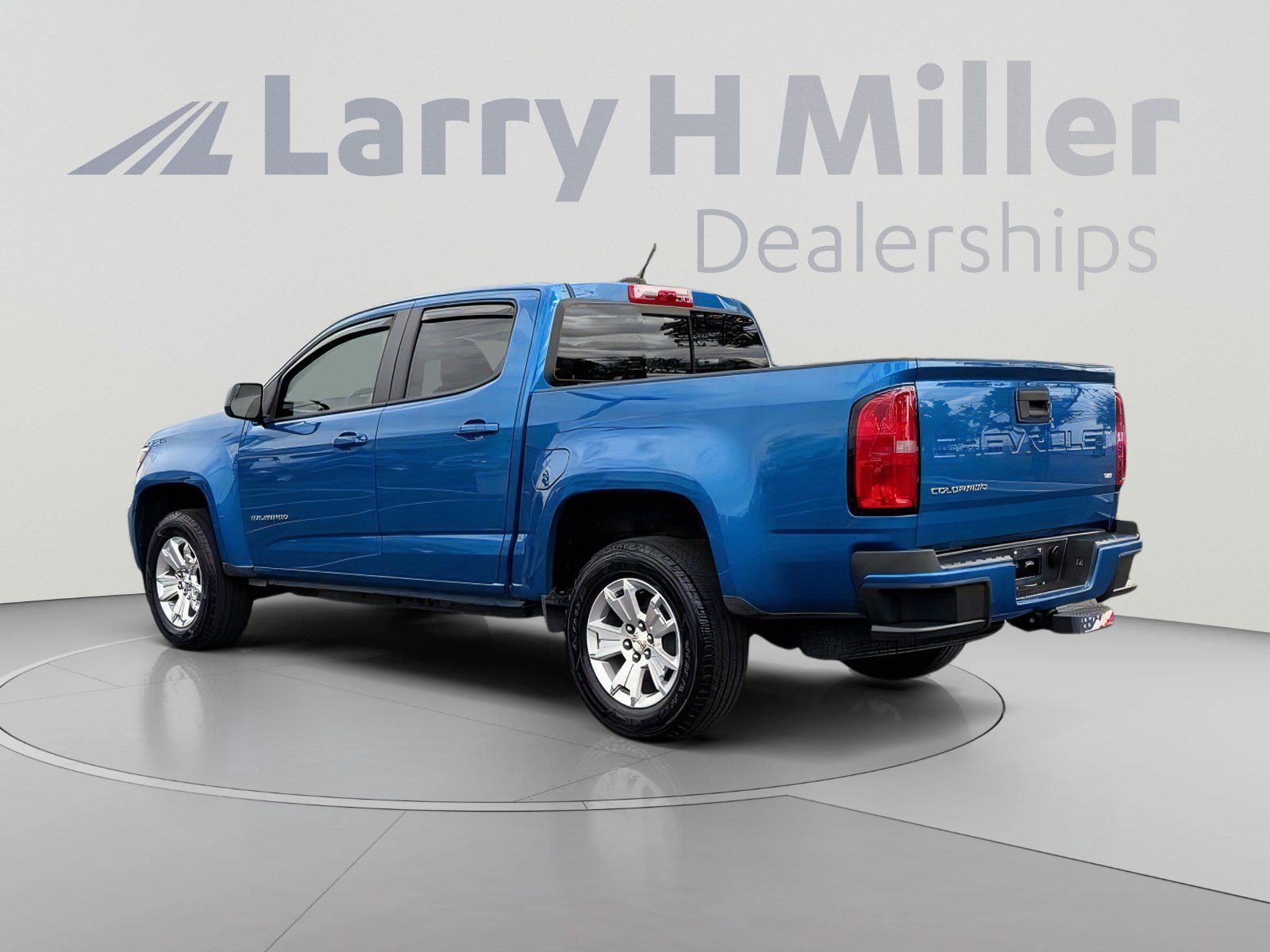 Used 2022 Chevrolet Colorado LT w/ LT Convenience Package RWD image 3