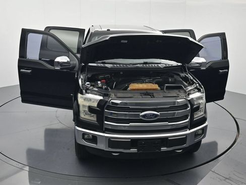 Used 2016 Ford F150 Lariat w/ Equipment Group 502A Luxury AWD/4WD image 46