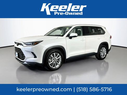 Used 2024 Toyota Grand Highlander AWD image 1