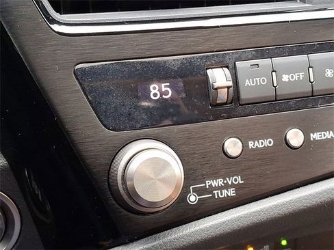 Used 2023 Lexus ES 350 350 w/ Premium Package image 21