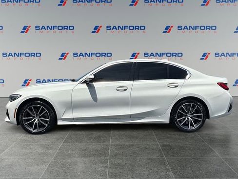 Used 2021 BMW 330i xDrive Sedan w/ Convenience Package AWD/4WD image 2