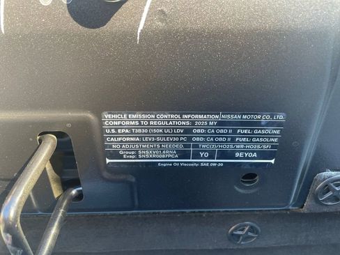 Certified 2025 Nissan Versa SR w/ Trunk Package image 34