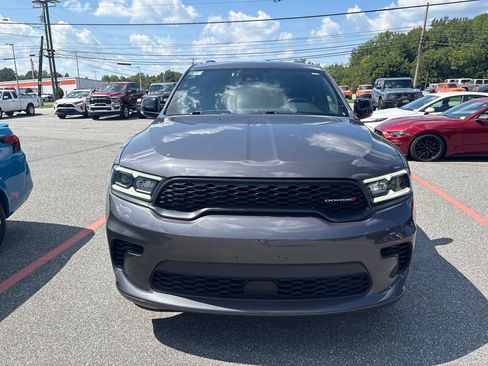 Used 2024 Dodge Durango GT AWD/4WD image 9