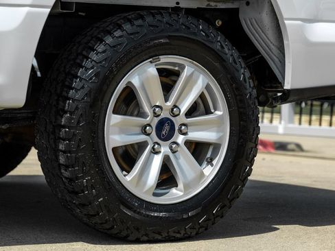 Used 2018 Ford F150 XLT w/ Equipment Group 301A Mid RWD image 52