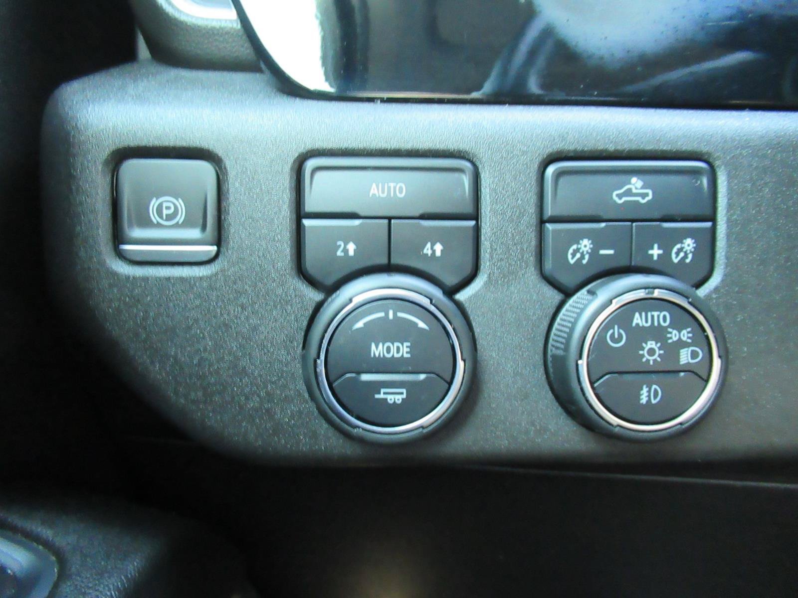 Used 2024 Chevrolet Silverado 1500 RST w/ Protection Package AWD/4WD image 24
