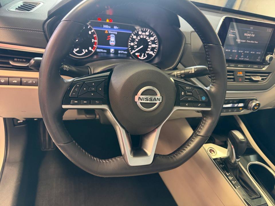 Used 2020 Nissan Altima 2.5 SV FWD image 13
