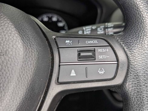 Certified 2023 Honda HR-V LX image 33