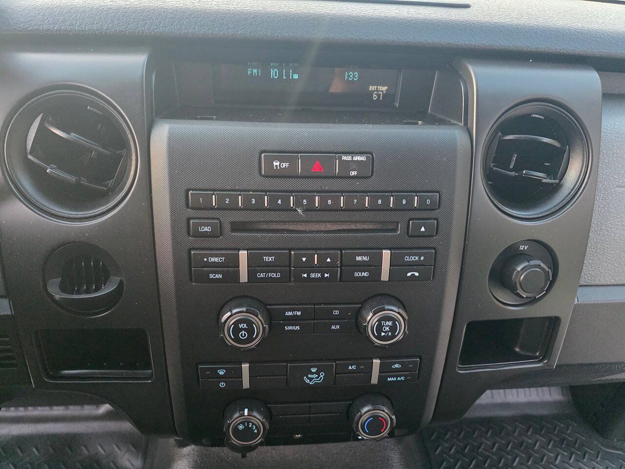 Used 2014 Ford F150 XL w/ Power Equipment Group RWD image 27