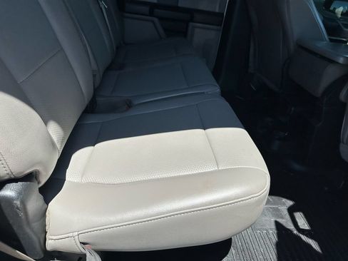 Used 2019 Ford F250 XL w/ Power Equipment Group AWD/4WD image 24