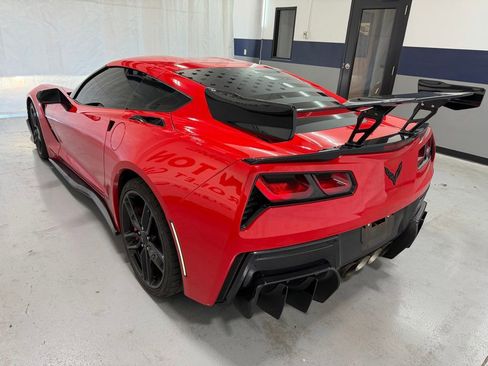 Used 2015 Chevrolet Corvette Stingray Coupe w/ 3LT Preferred Equipment Group image 21