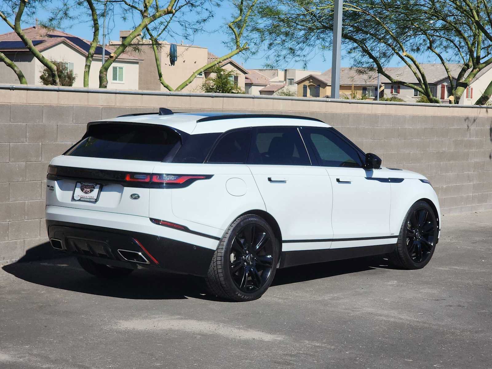 Used 2021 Land Rover Range Rover Velar R-Dynamic HSE AWD/4WD image 8