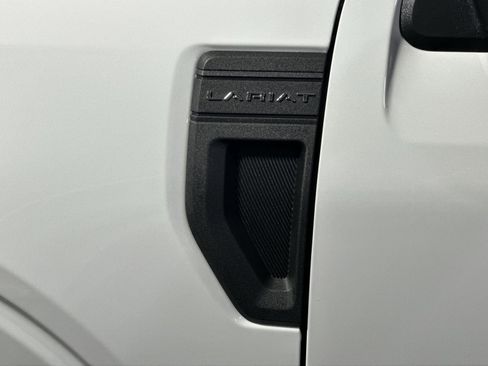 New 2025 Ford Maverick Lariat w/ 4K Tow Package image 44