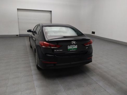 Used 2018 Hyundai Elantra SE w/ Cargo Package image 6