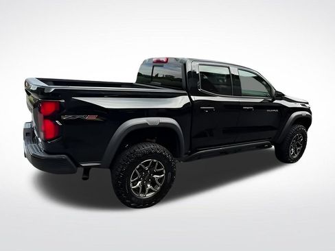 Used 2023 Chevrolet Colorado ZR2 AWD/4WD image 13