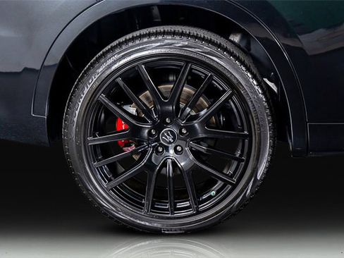 Used 2024 Maserati Levante Modena Ultima image 9