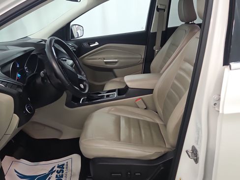 Used 2018 Ford Escape SEL AWD/4WD image 6