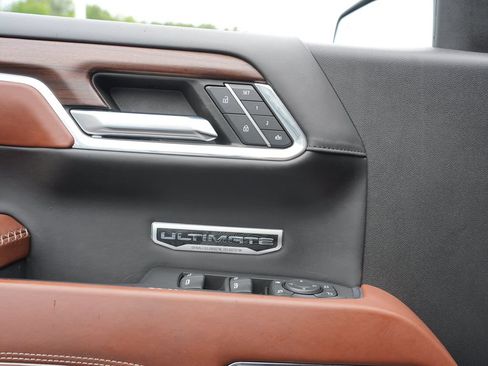 Used 2024 GMC Sierra 1500 Denali Ultimate AWD/4WD image 17