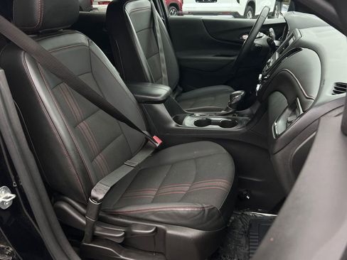Used 2023 Chevrolet Equinox RS image 9
