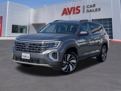 Used 2025 Volkswagen Atlas SE