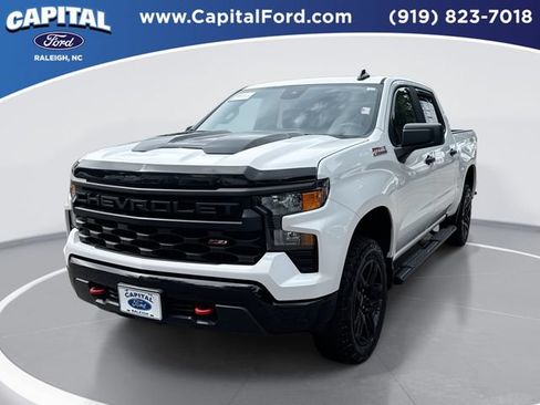 Used 2024 Chevrolet Silverado 1500 Custom Trail Boss AWD/4WD image 1