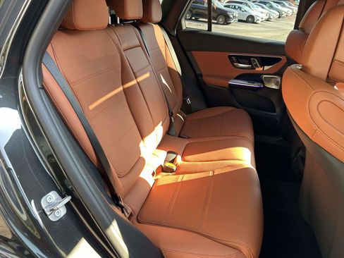 New 2027 Mercedes-Benz GLC 300 image 40