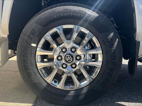 New 2026 Toyota Tacoma Limited image 15