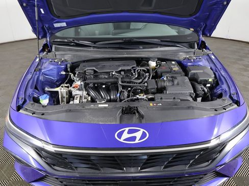 Used 2024 Hyundai Elantra SEL w/ Convenience Package FWD image 21
