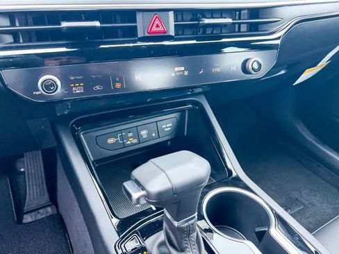 New 2026 Kia K5 GT-Line w/ GT-Line Premium Package AWD/4WD image 19