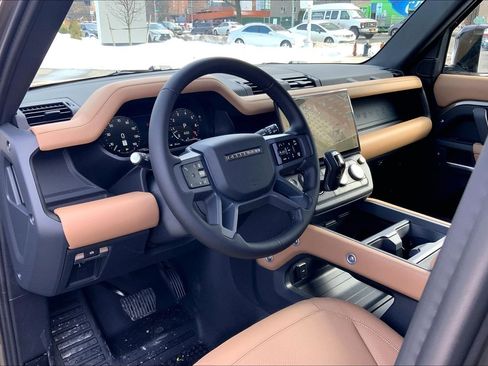 New 2026 Land Rover Defender 110 X-Dynamic SE image 8