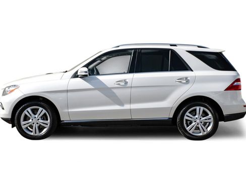Used 2013 Mercedes-Benz ML 350 2WD image 11