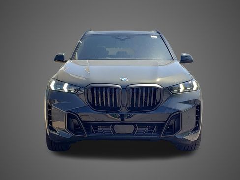 New 2026 BMW X5 xDrive40i w/ M Sport Package AWD/4WD image 2