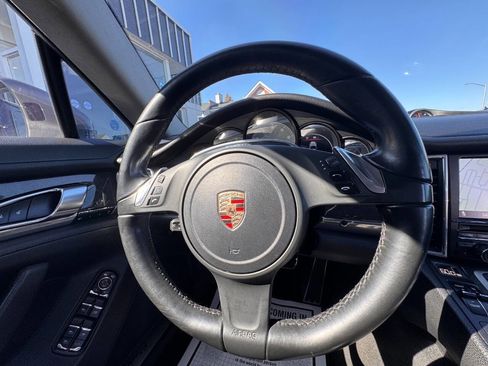 Used 2013 Porsche Panamera S w/ Premium Pkg Plus RWD image 19