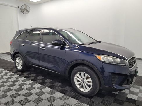 Used 2020 Kia Sorento LX w/ LX I4 Convenience Package FWD image 11