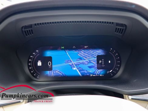 Used 2023 Volvo XC60 B5 Plus w/ Climate Package AWD/4WD image 25