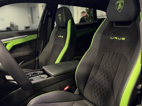 Used 2024 Lamborghini Urus S image 10