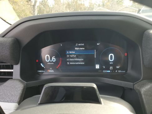 Used 2025 Ford Explorer Platinum w/ Ultimate Package image 31