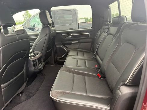 Used 2025 RAM 1500 Laramie AWD/4WD image 7