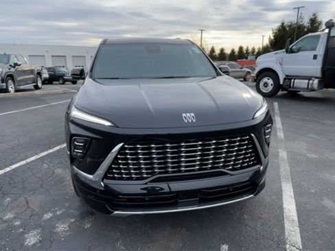 New 2025 Buick Enclave Avenir w/ Super Cruise Package image 4