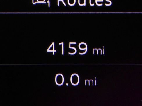 Used 2025 Audi Q6 e-tron Premium Plus w/ Premium Plus image 32