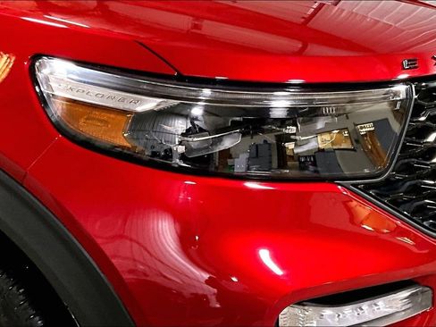 Certified 2024 Ford Explorer ST w/ Equipment Group 401A image 4
