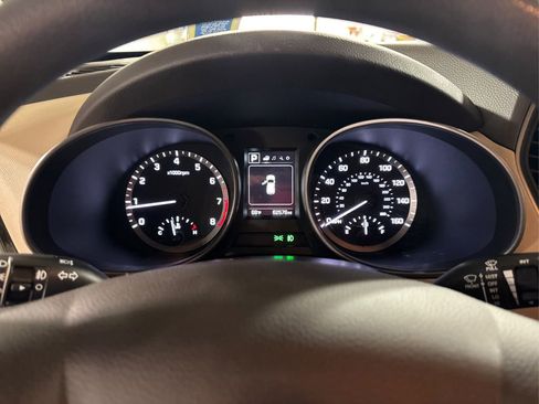 Used 2017 Hyundai Santa Fe Sport image 21